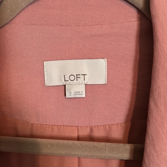 Loft Blazer Coral SIZE 2 - Picture 2 of 4